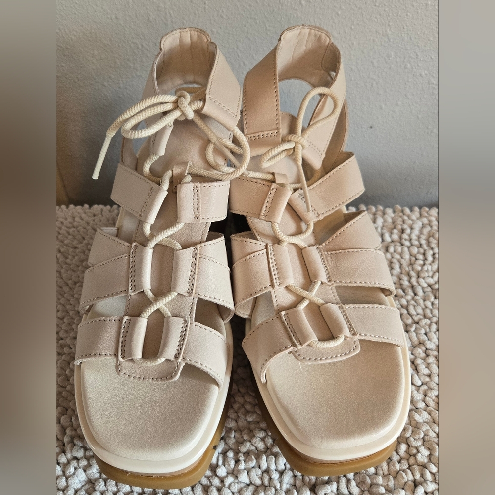 Sorel Joanie lll Lace Wedge Leather Cream Sandals Sz 9 - Picture 2 of 7